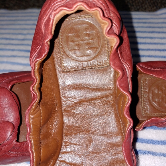 Tory Burch "Red" Ballet Flats - Picture 4 of 7